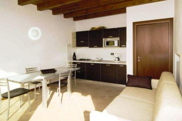 Residence Mirena - Rebomaholidays Tignale Εξωτερικό φωτογραφία