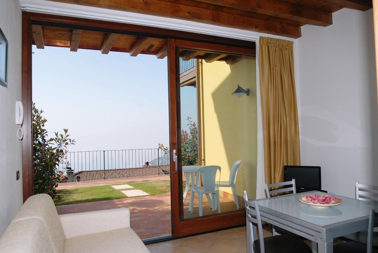 Residence Mirena - Rebomaholidays Tignale Εξωτερικό φωτογραφία